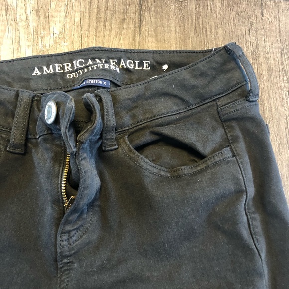 American Eagle Ripped Jeans - Picture 2 of 5